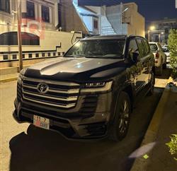 تويوتا لاندكروزر